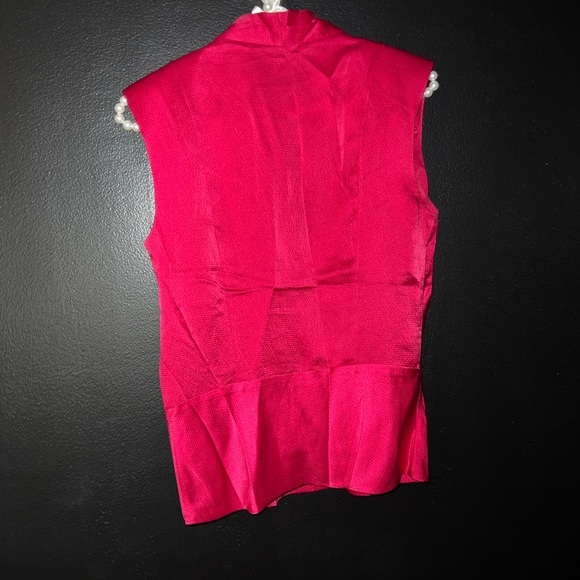 Rachel Roy fuchsia sleeveless silk blouse - Picture 2 of 2